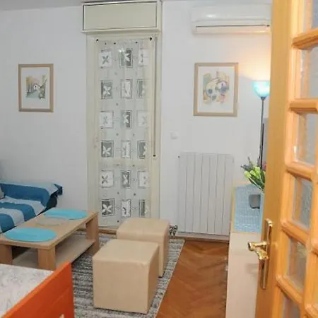Apartment Brandy Apartment