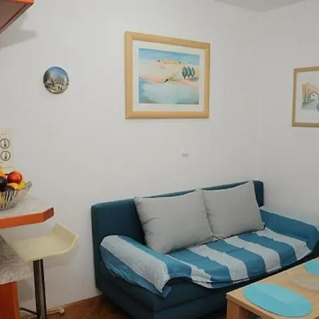 Apartment Brandy * سبليت
