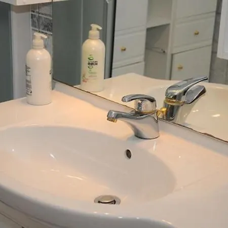 Apartment Brandy * سبليت